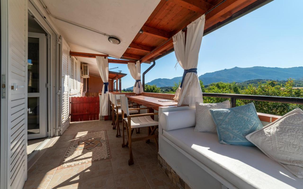 Fabulous Apartment With Amazing View Villasimius Exteriör bild